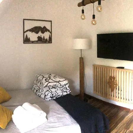 Nosal & Sauna Jacuzzi